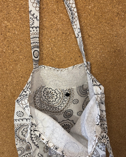 Tote Bag with inside pocket